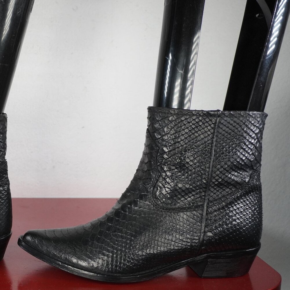 Women's Zara Woman Black Leather Snake Skin Fashion Ankle Boots Booties 8.5